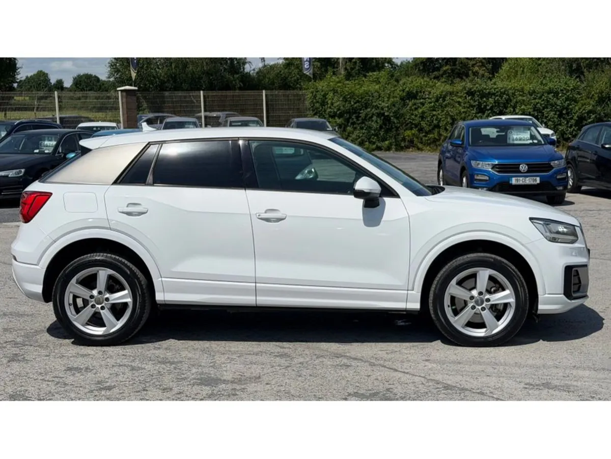 Audi Q2 SUV, Petrol, 2018, White