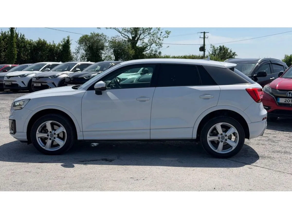 Audi Q2 SUV, Petrol, 2018, White