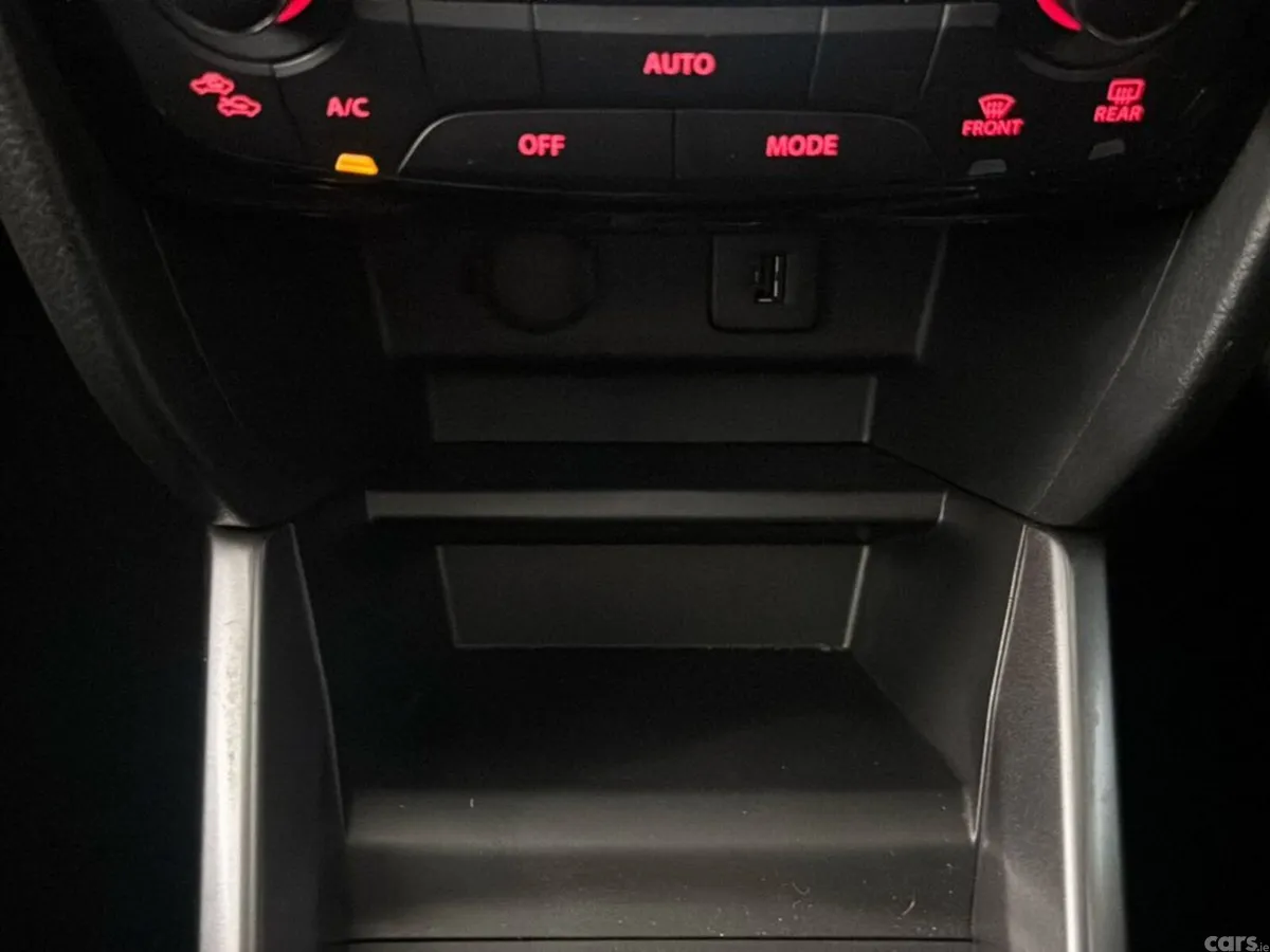 Suzuki Vitara SUV, Petrol Hybrid, 2025, Grey