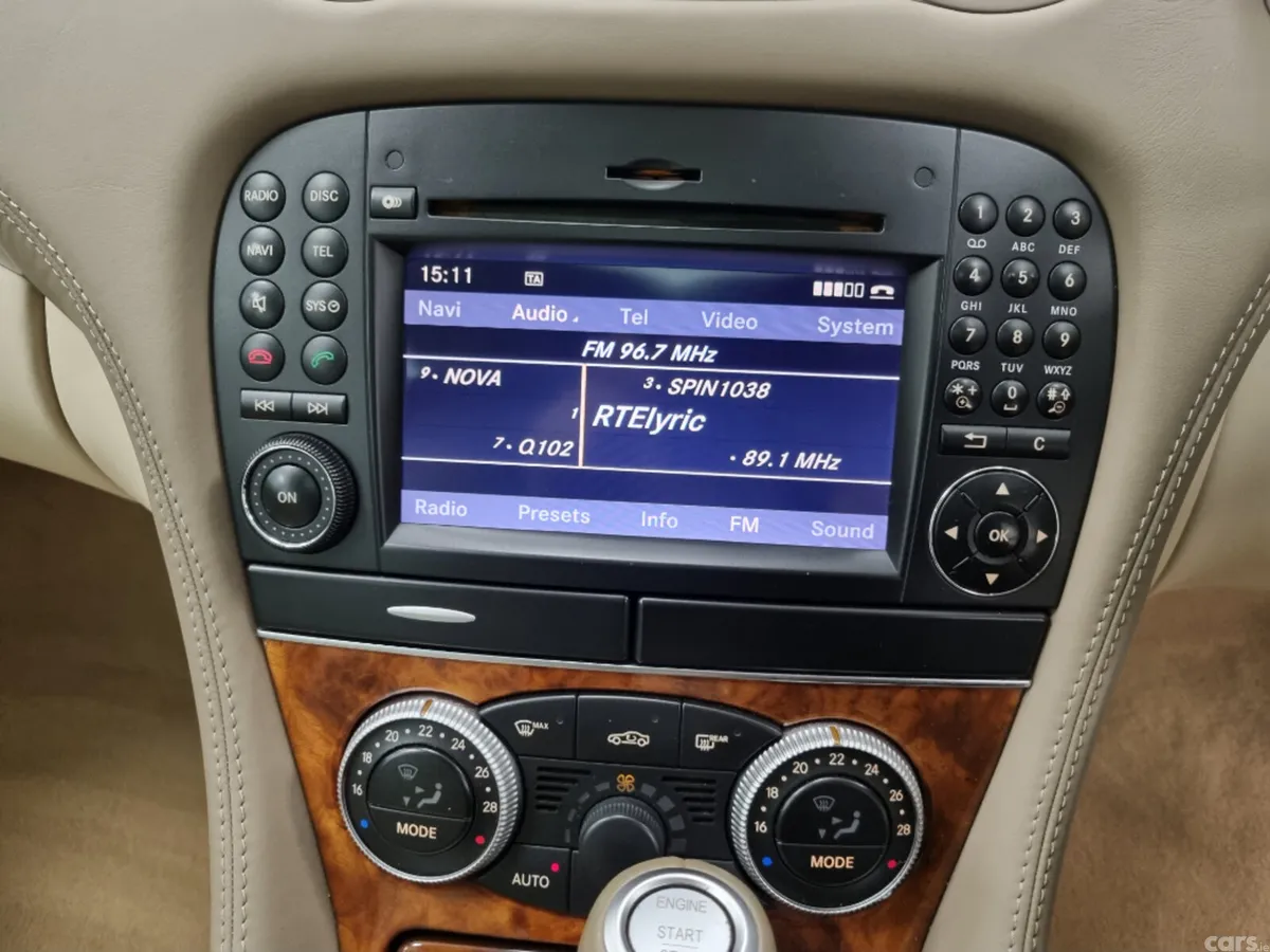 Mercedes-Benz SL-Class Convertible, Petrol, 2010, Blue