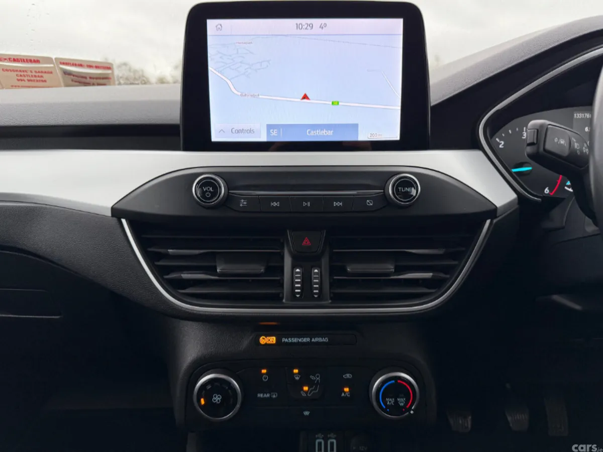 Ford Focus Hatchback, Diesel, 2022, Silver