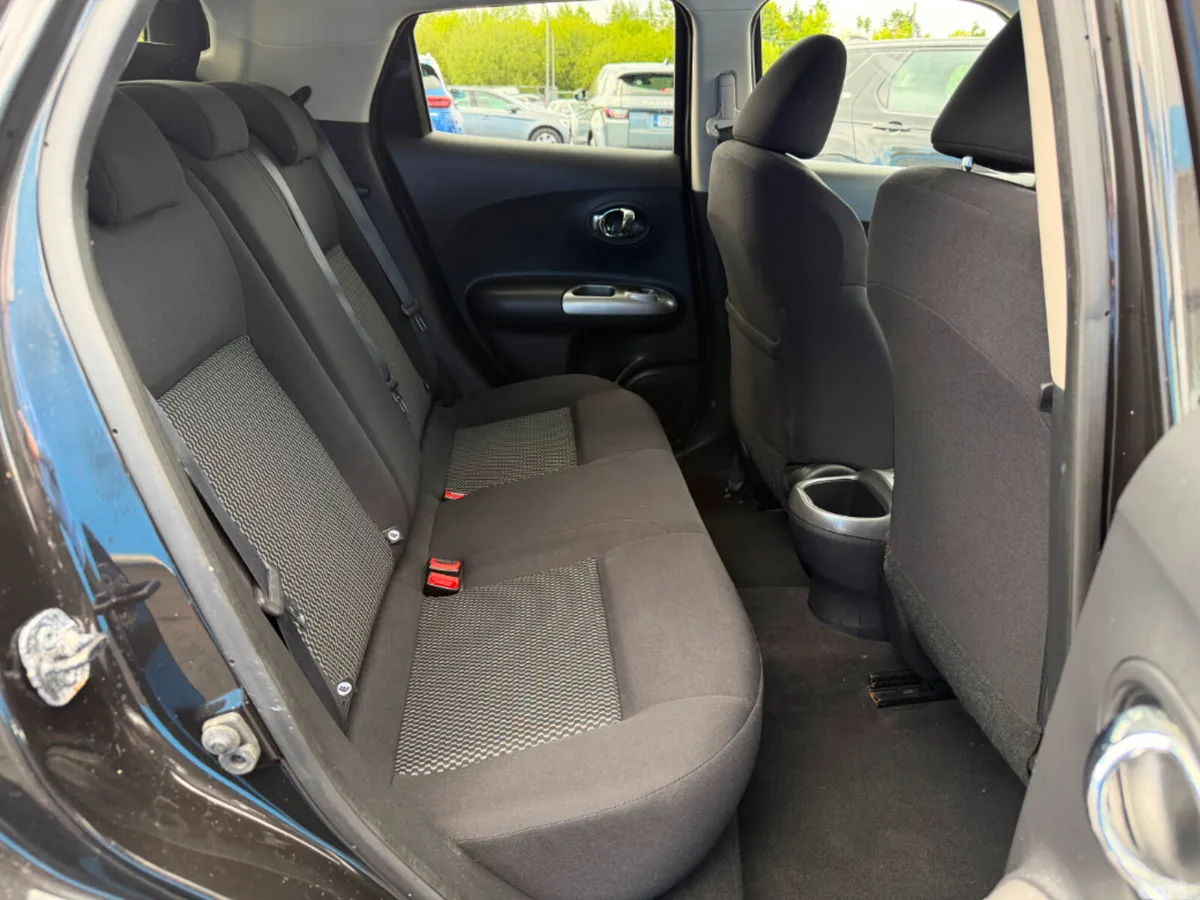 Nissan Juke Hatchback, Diesel, 2017, Black
