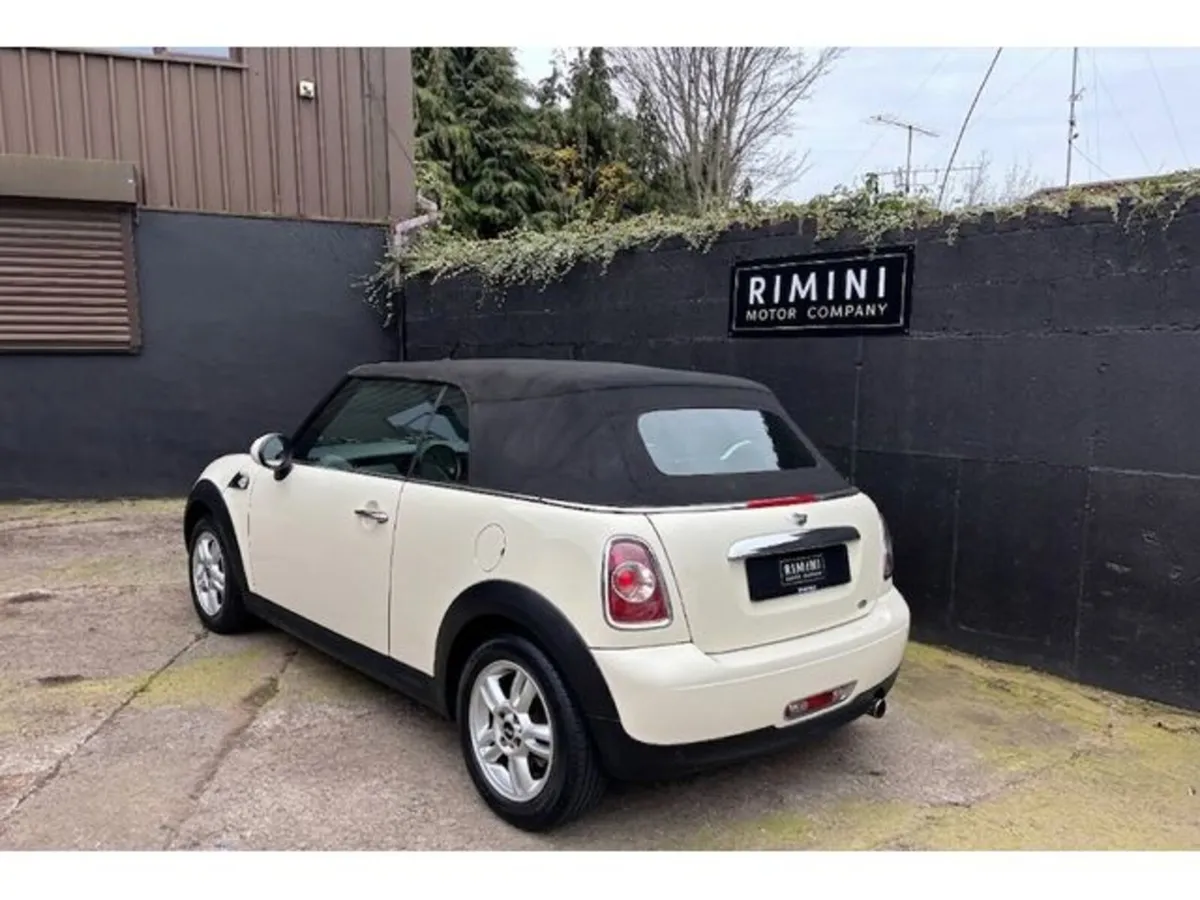 Mini Cooper Convertible, Petrol, 2013, White