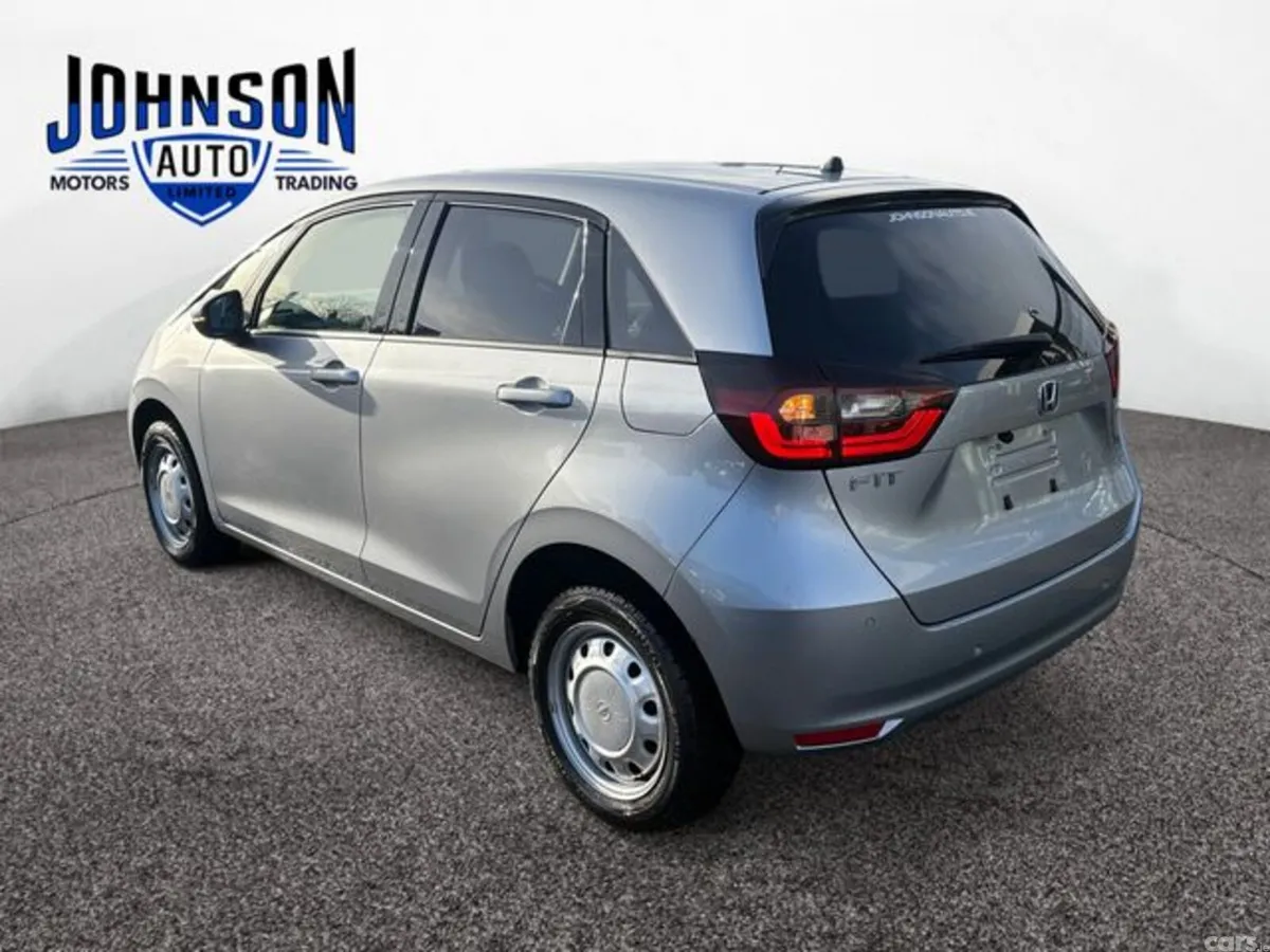 Honda Fit Hatchback, Petrol, 2022, Silver