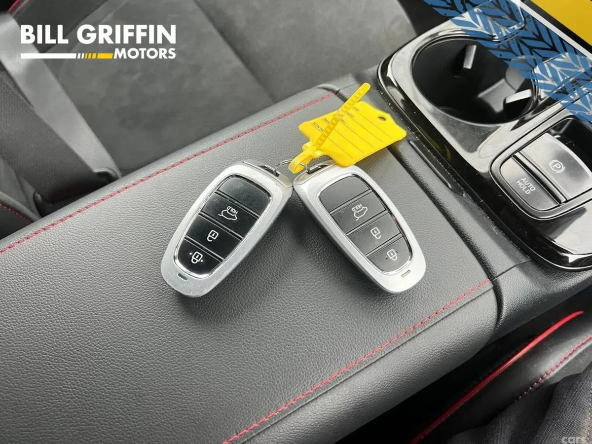 Hyundai Tucson SUV, Petrol Plug-in Hybrid, 2023, Grey