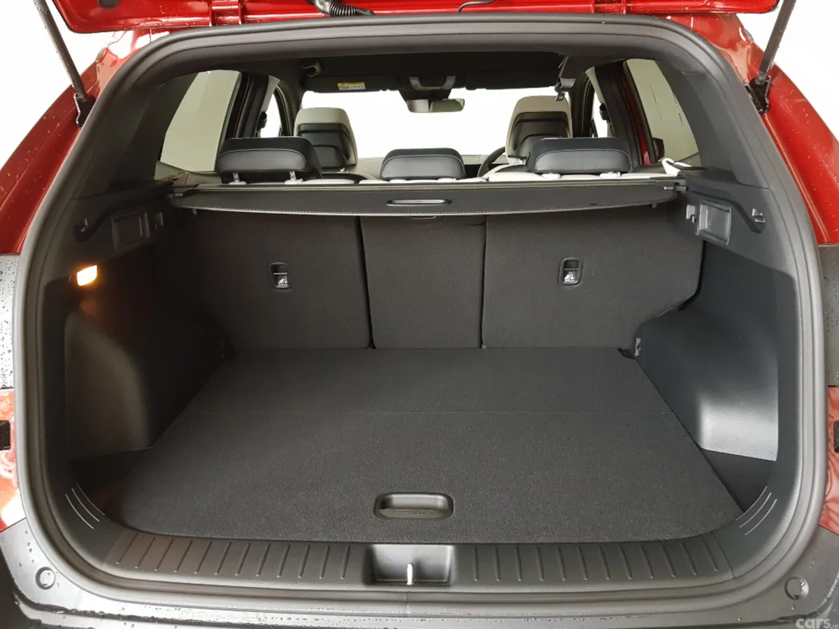 Kia Sportage SUV, Petrol Hybrid, 2027, Red