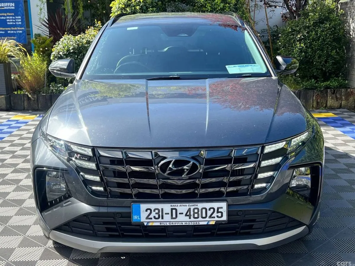 Hyundai Tucson SUV, Petrol Plug-in Hybrid, 2023, Grey