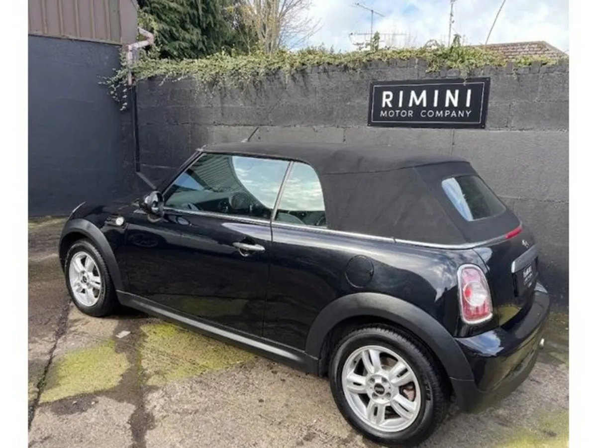 Mini Cooper Convertible, Petrol, 2012, Black