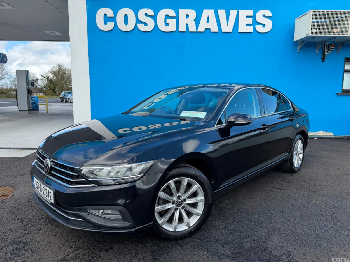Volkswagen Passat Saloon, Diesel, 2022, Black