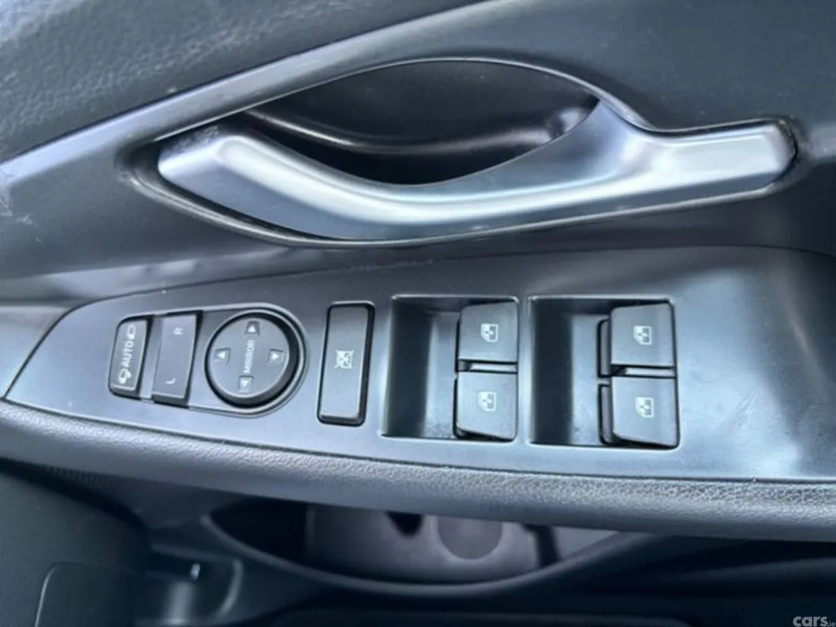 Hyundai i30 Hatchback, Diesel, 2020, White