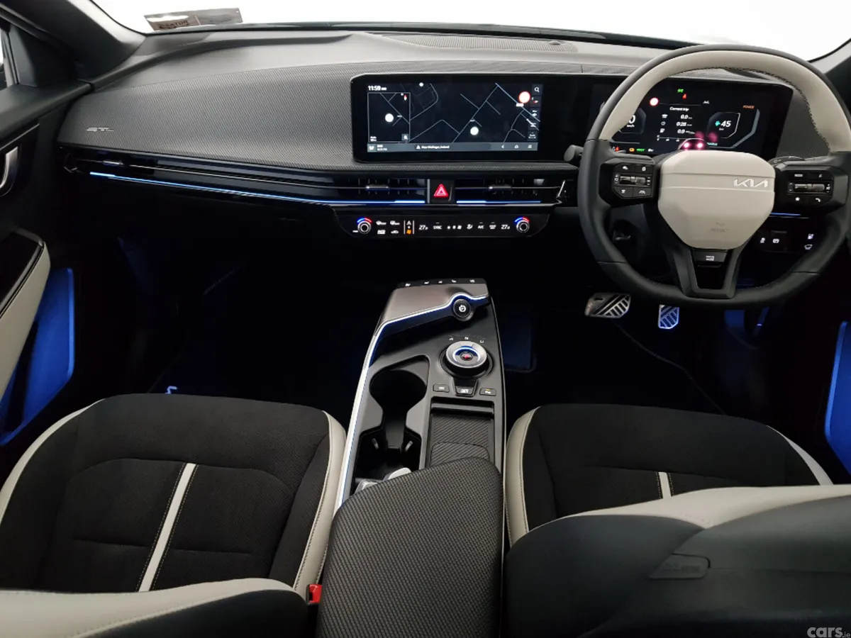 Kia EV6 MPV, Electric, 2025, Black