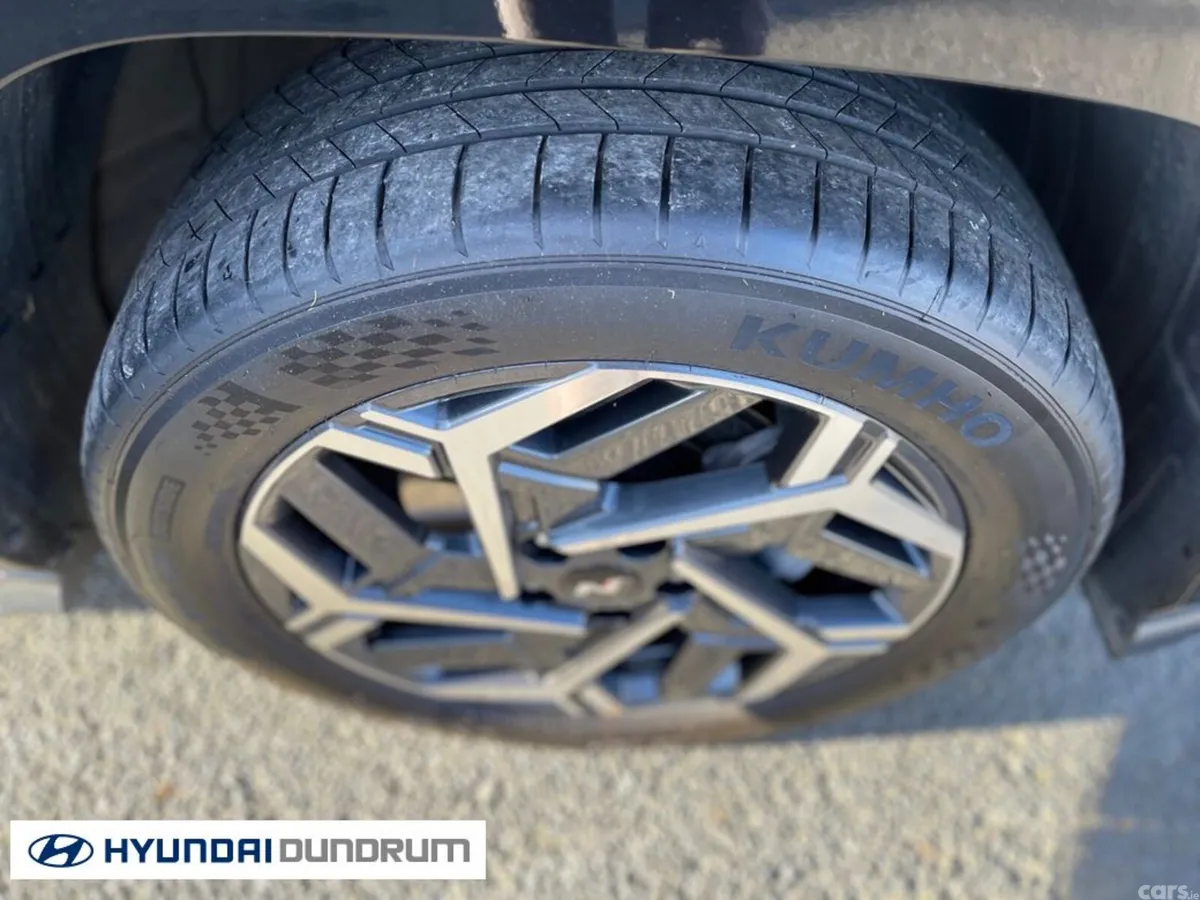 Hyundai KONA MPV, Petrol, 2025, Black