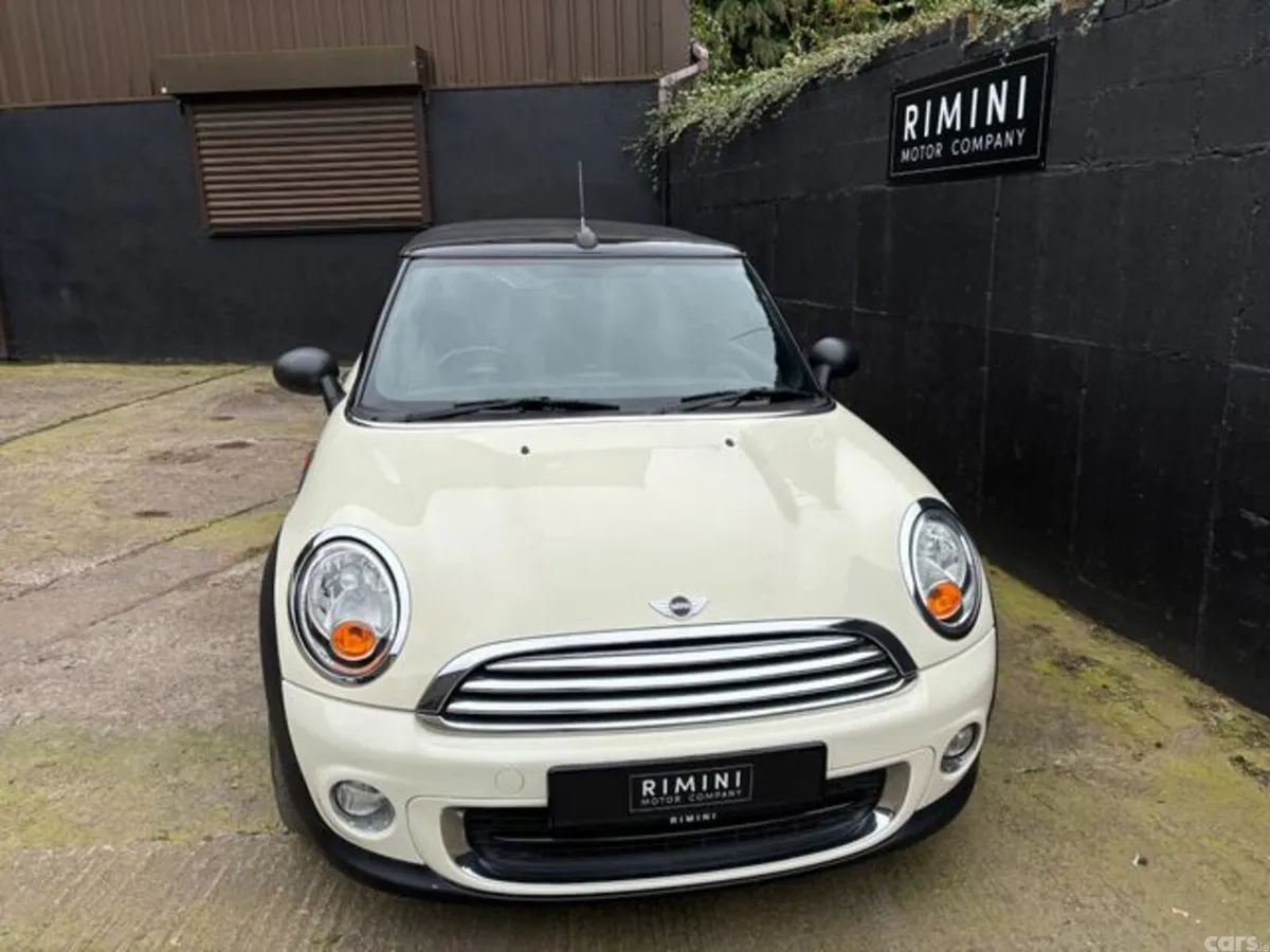 Mini Cooper Convertible, Petrol, 2012, White