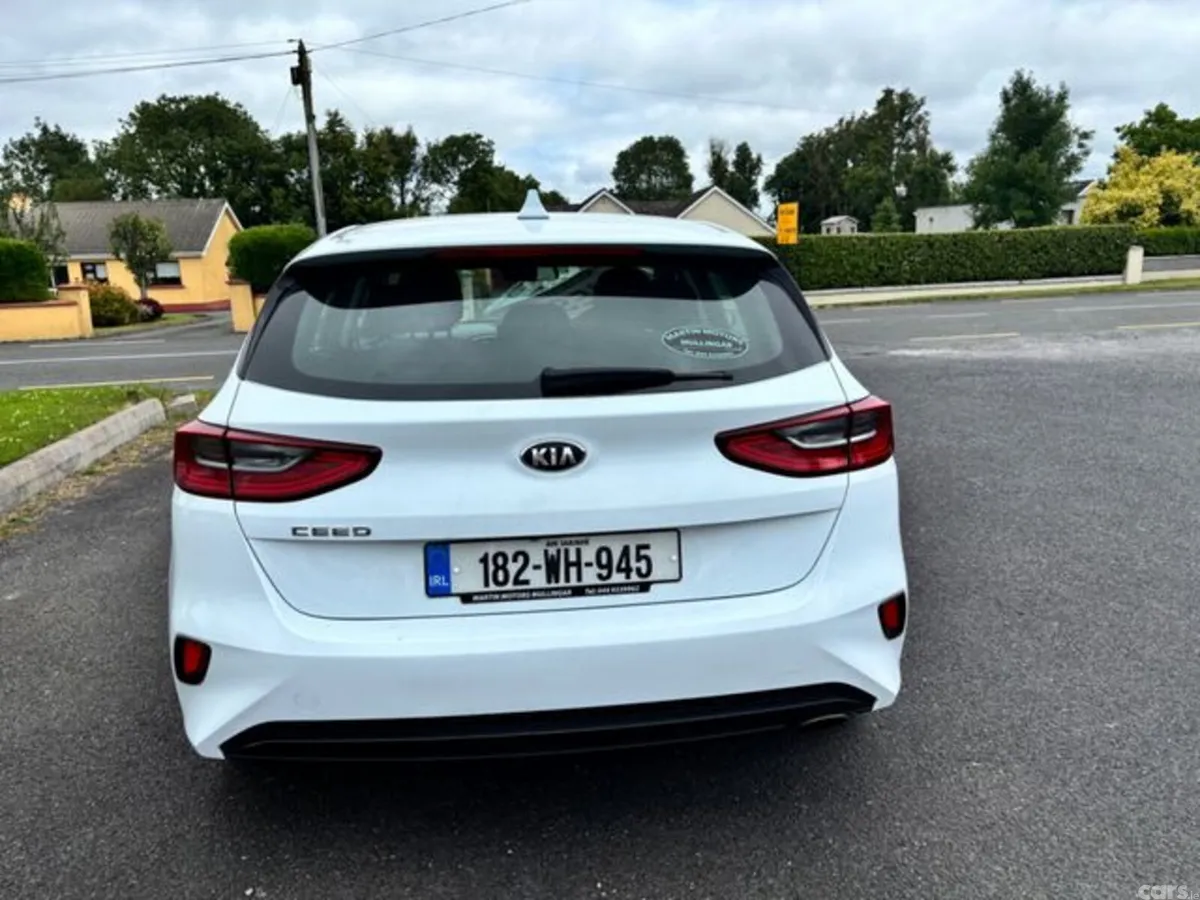 Kia Ceed Hatchback, Diesel, 2018, White