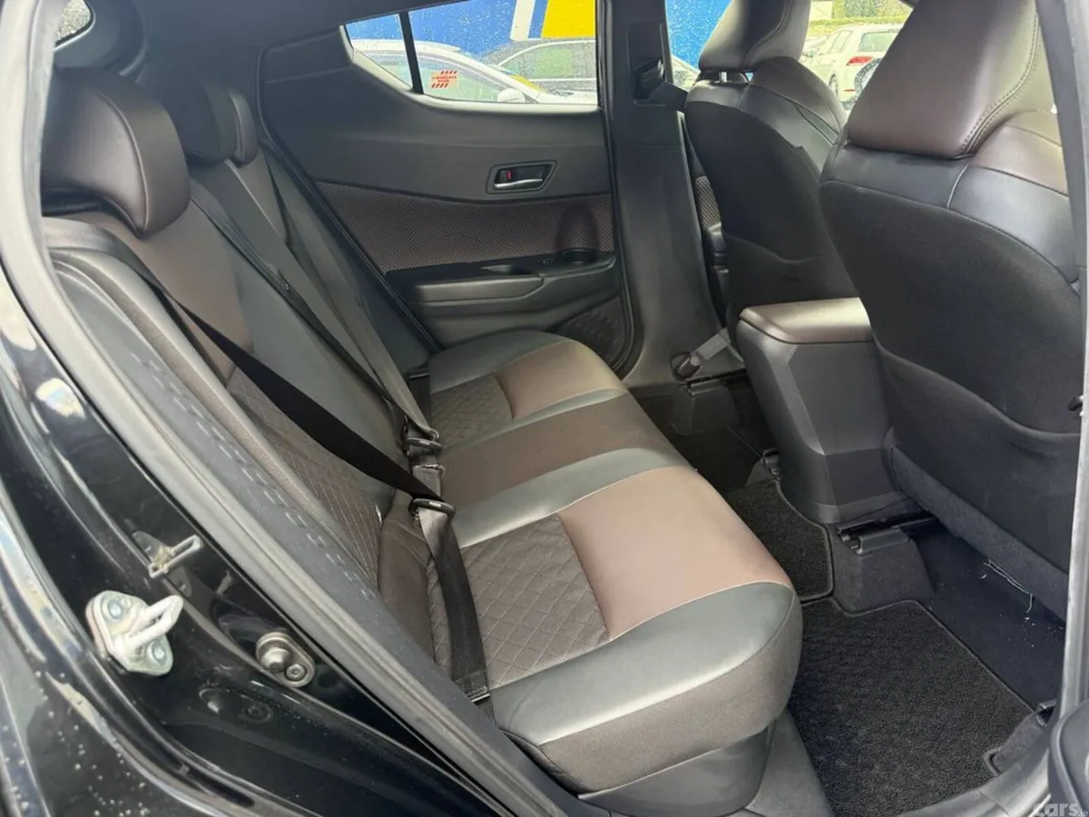 Toyota C-HR SUV, Petrol Hybrid, 2017, Black