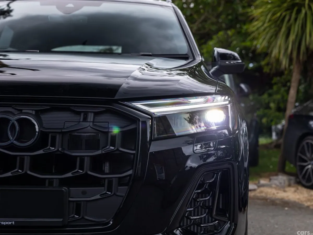 Audi Q7 SUV, Petrol Plug-in Hybrid, 2026, Black