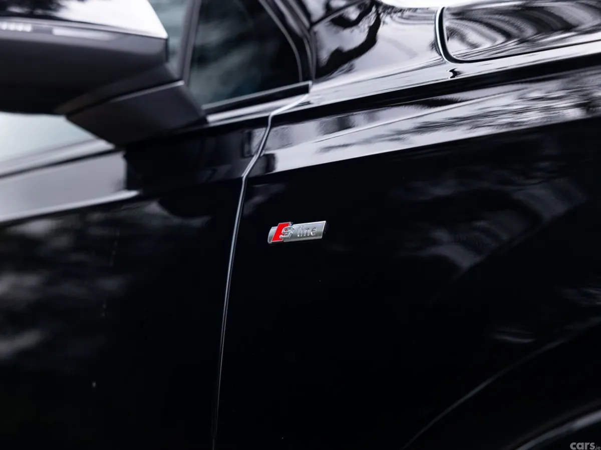 Audi Q7 SUV, Petrol Plug-in Hybrid, 2026, Black