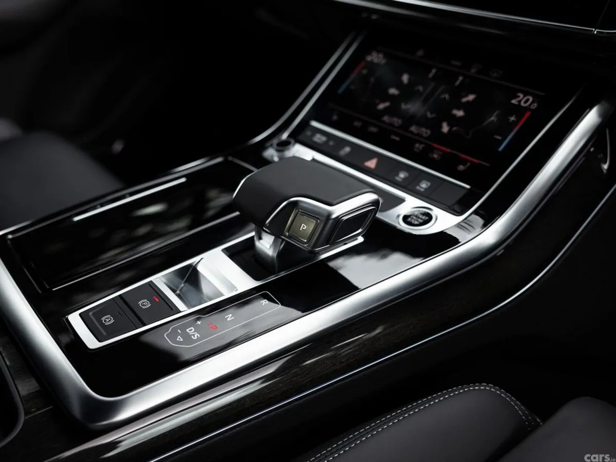 Audi Q7 SUV, Petrol Plug-in Hybrid, 2026, Black