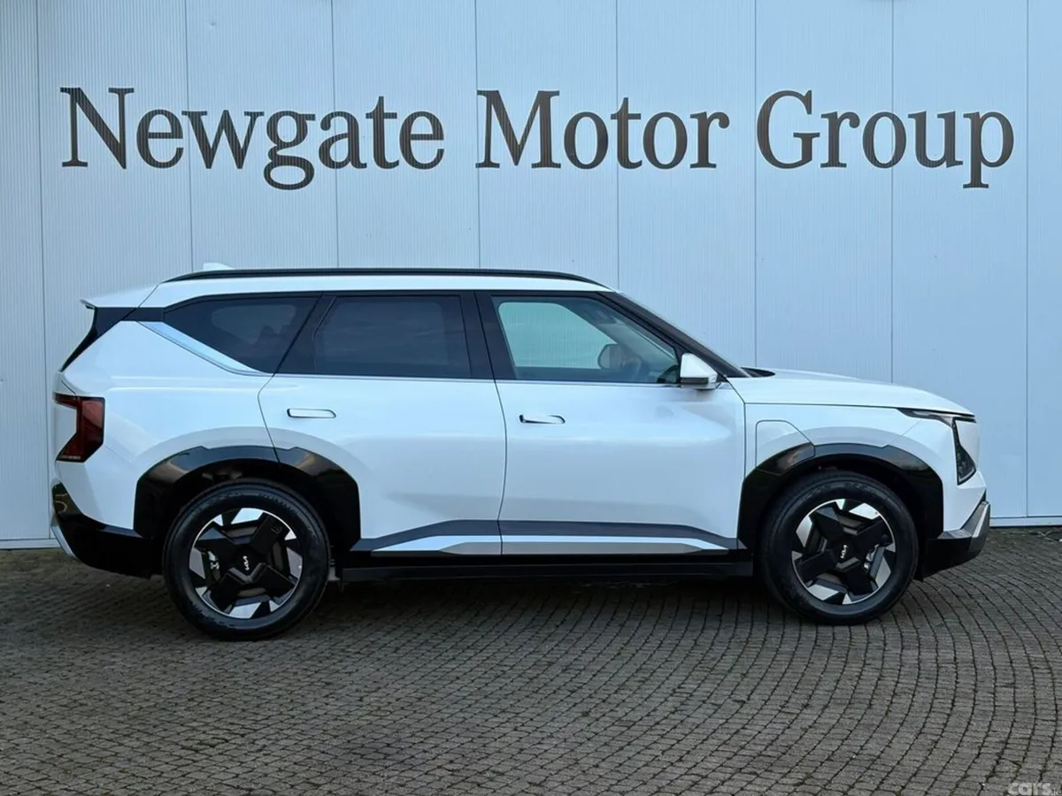 Kia EV5 SUV, Electric, 2027, White