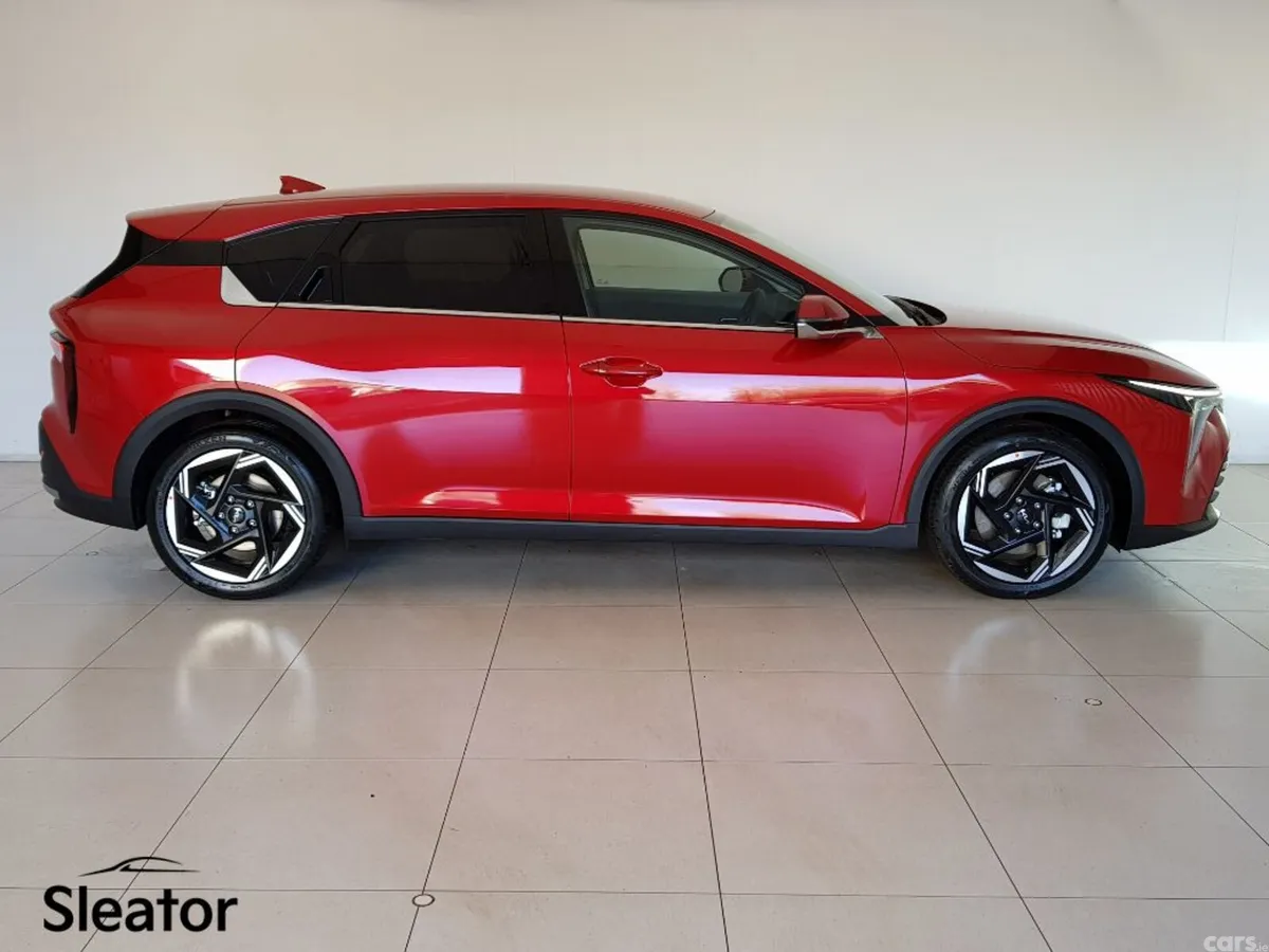 Kia K4 Hatchback, Petrol, 2026, Red