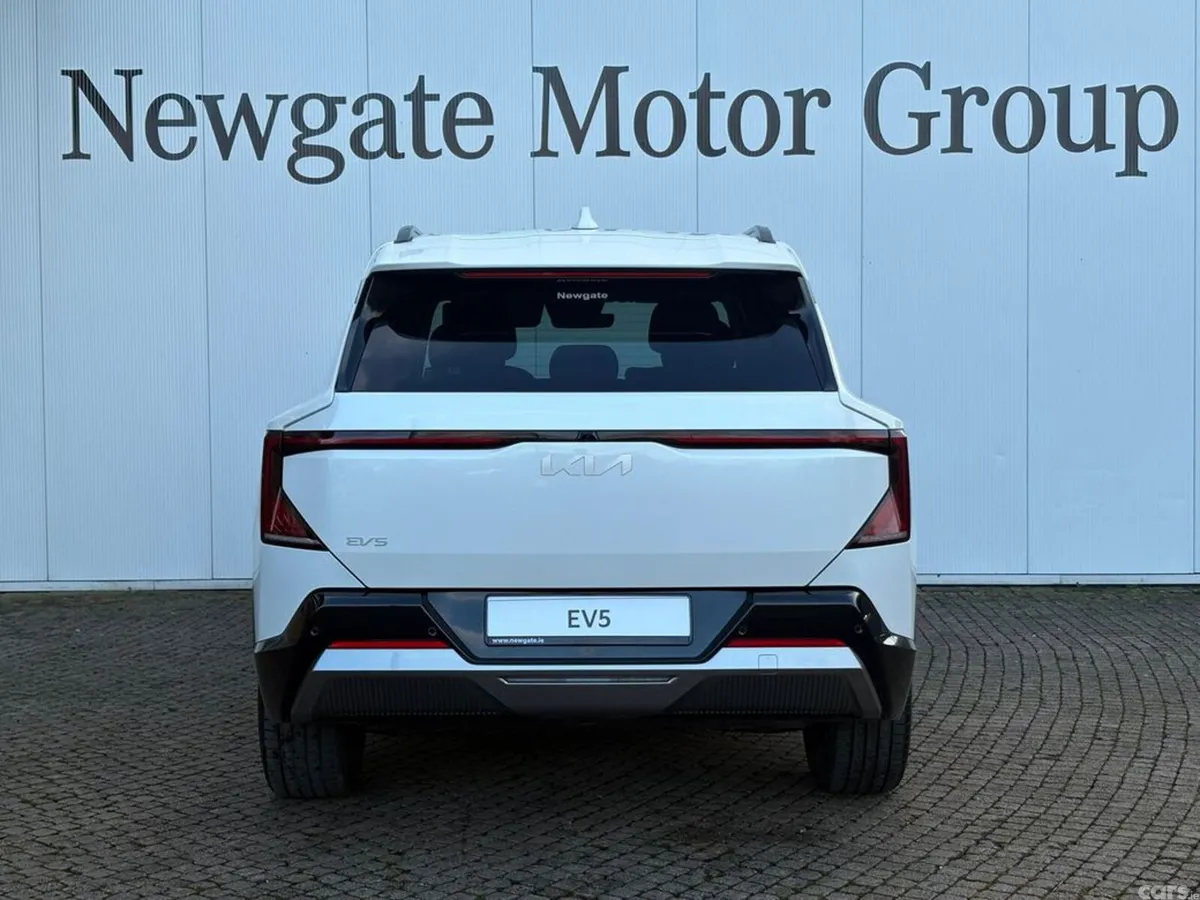 Kia EV5 SUV, Electric, 2027, White