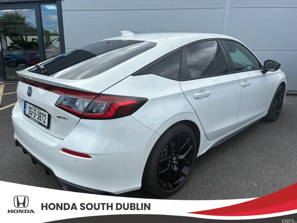 Honda Civic Hatchback, Petrol Hybrid, 2026, White