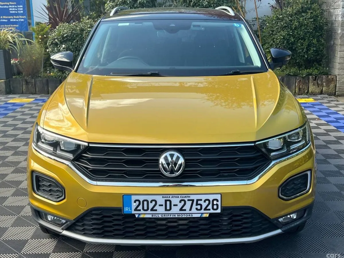 Volkswagen T-Roc SUV, Diesel, 2020, Gold