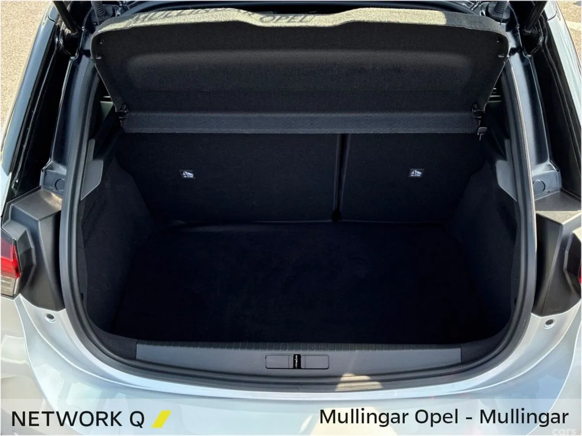 Opel Corsa Hatchback, Petrol, 2024, Grey
