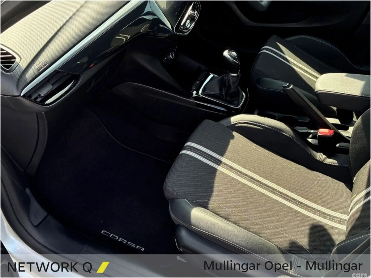 Opel Corsa Hatchback, Petrol, 2024, Grey