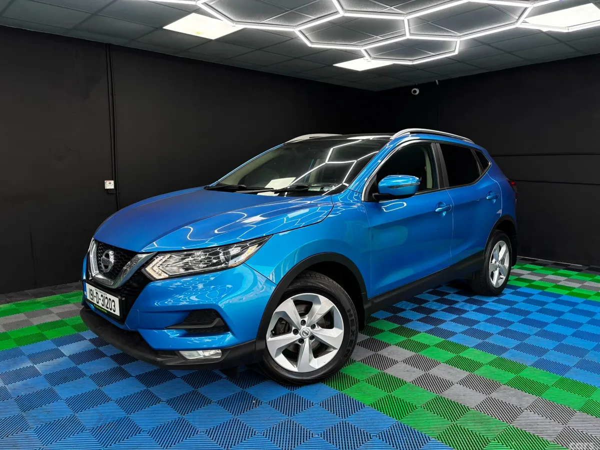 Nissan Qashqai MPV, Diesel, 2019, Blue