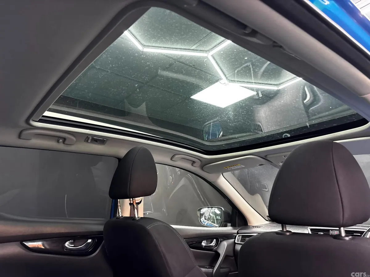 Nissan Qashqai MPV, Diesel, 2019, Blue
