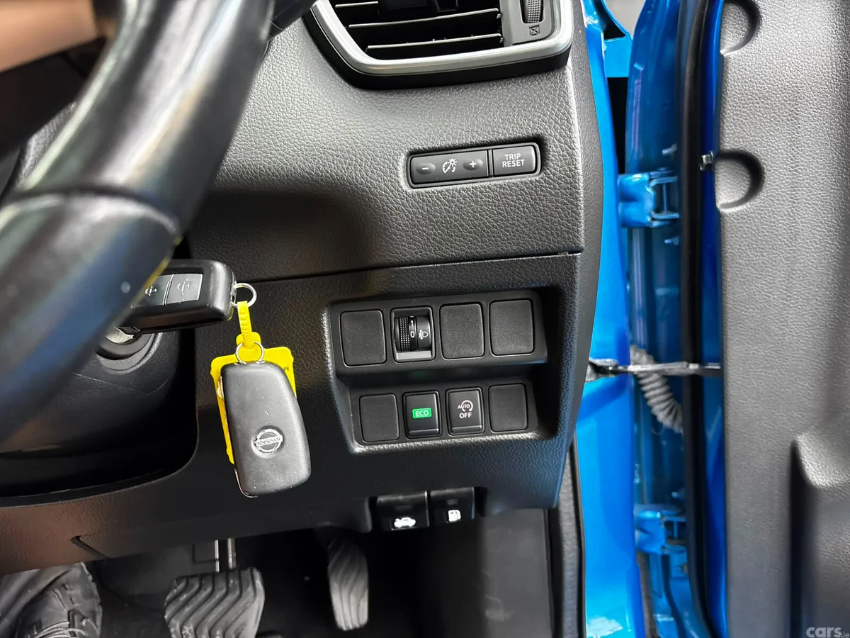 Nissan Qashqai MPV, Diesel, 2019, Blue