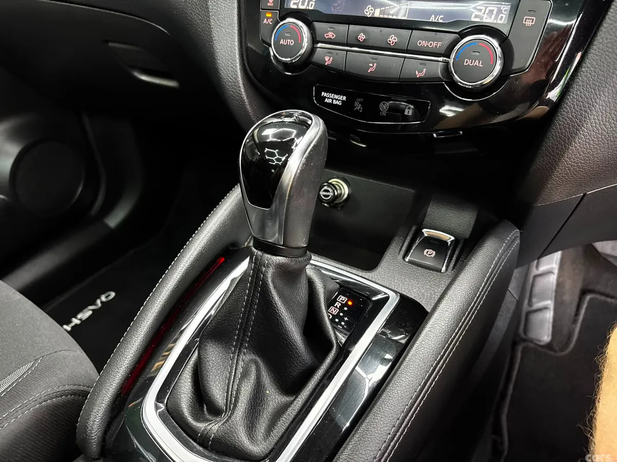 Nissan Qashqai MPV, Diesel, 2019, Blue