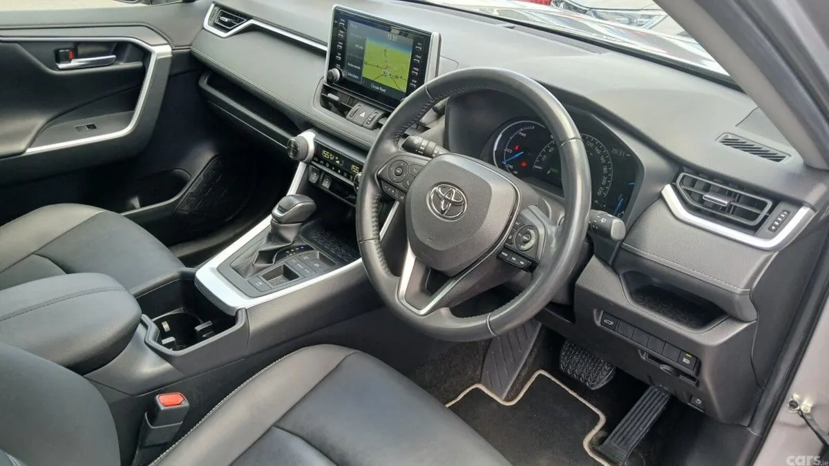 Toyota RAV4 SUV, Petrol Hybrid, 2022, Grey