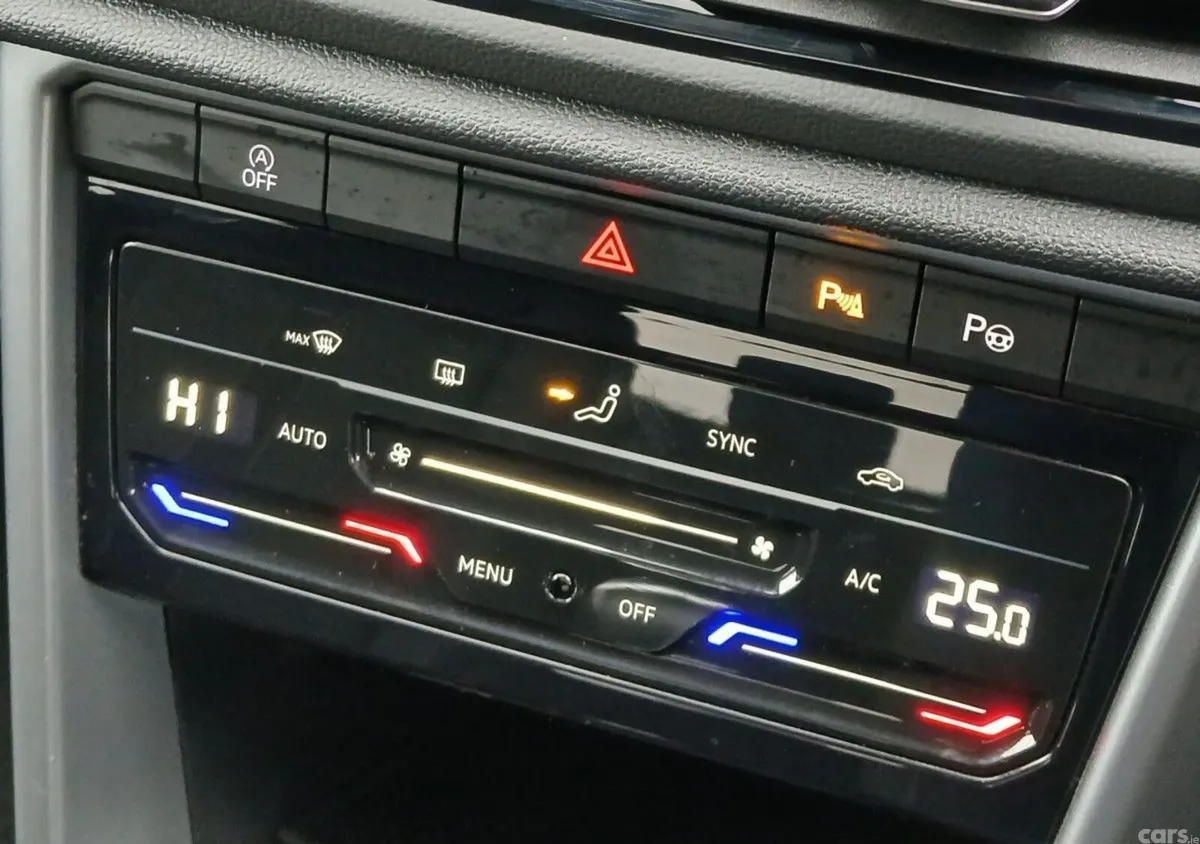 Volkswagen T-Roc SUV, Diesel, 2023, Grey