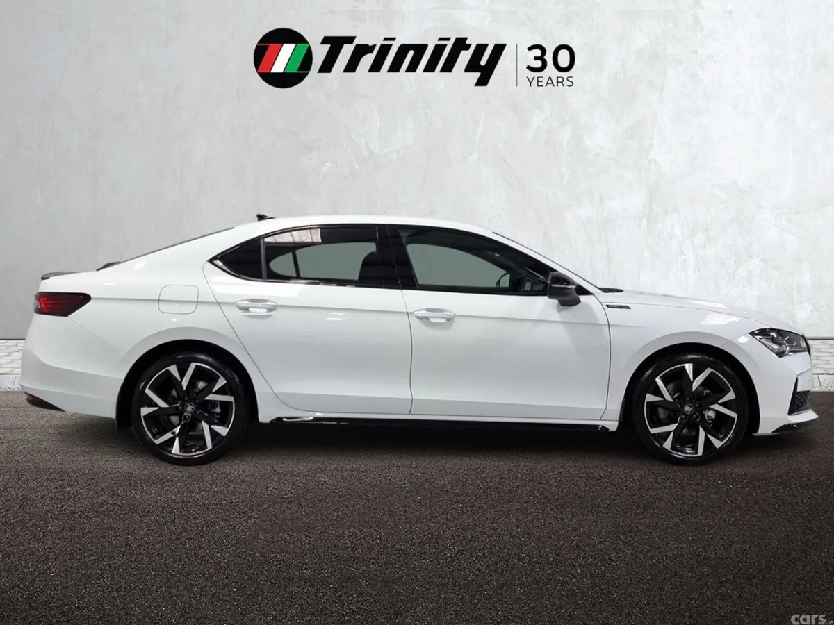 Skoda Superb Saloon, Diesel, 2026, White