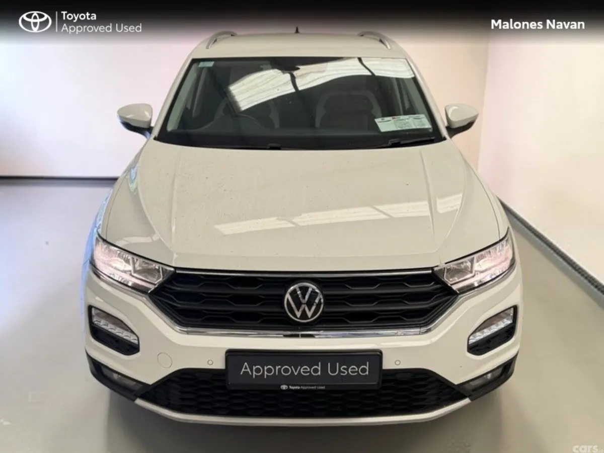 Volkswagen T-Roc Estate, Petrol, 2022, White
