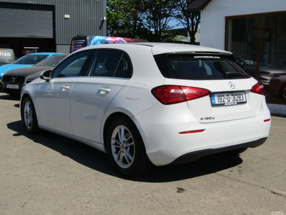 Mercedes-Benz A-Class Hatchback, Diesel, 2019, White