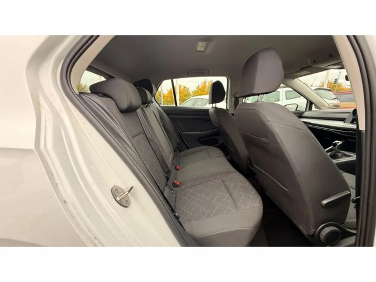 Volkswagen Golf Hatchback, Diesel, 2023, White
