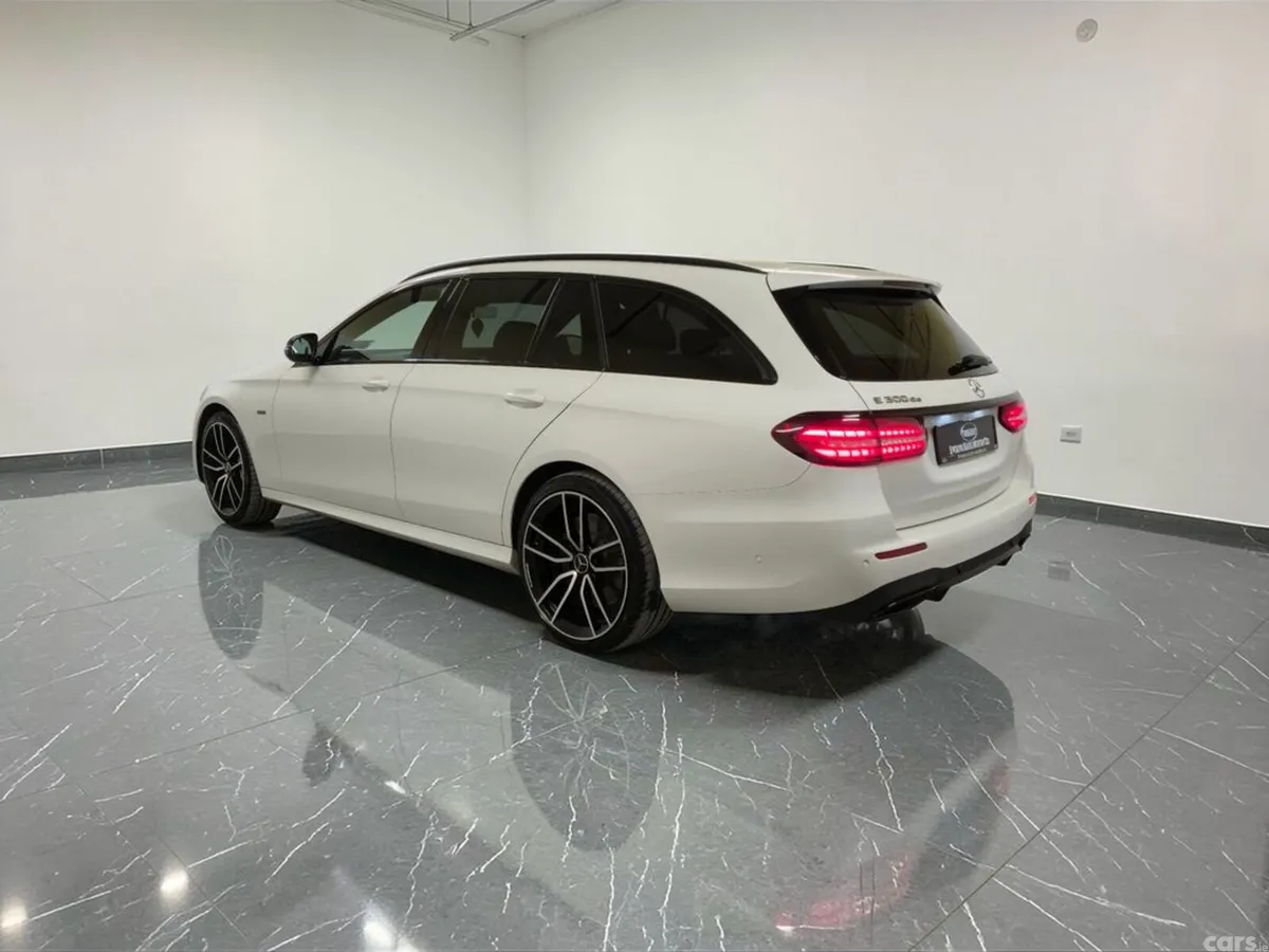 Mercedes-Benz E-Class Estate, Diesel Plug-in Hybrid, 2021, White