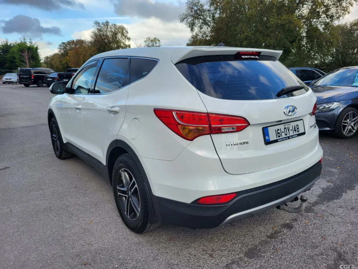 Hyundai Santa Fe SUV, Diesel, 2016, White