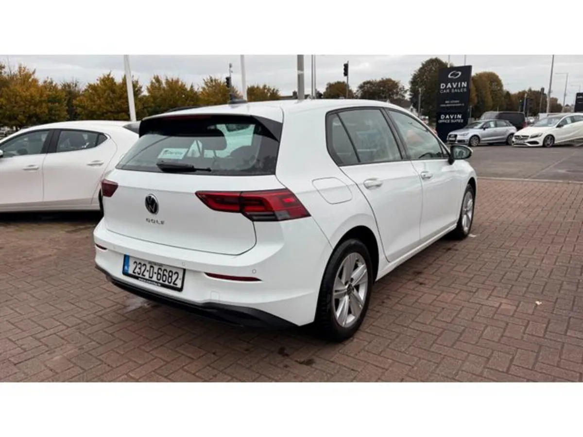 Volkswagen Golf Hatchback, Diesel, 2023, White
