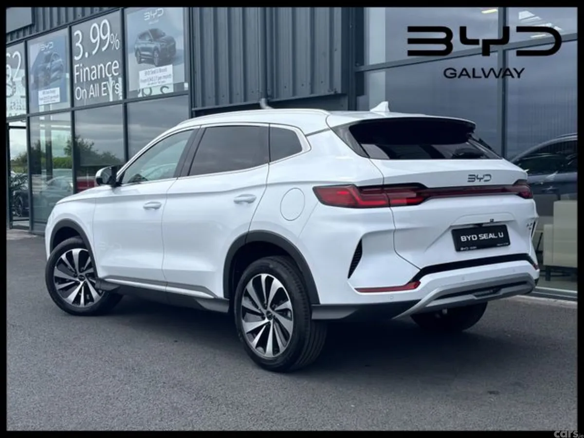 BYD SEAL U SUV, Petrol Plug-in Hybrid, 2026, White
