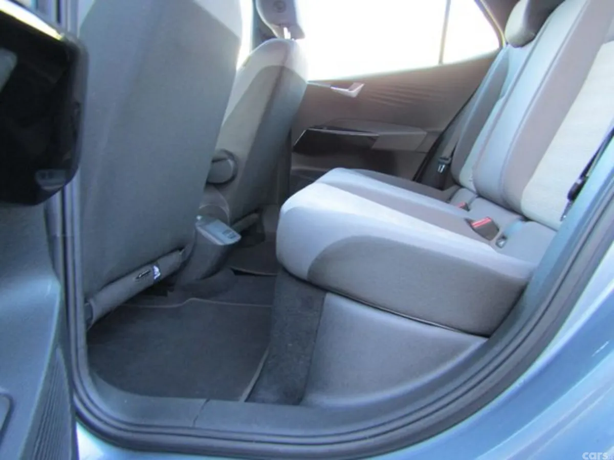 Volkswagen ID.3 Hatchback, Electric, 2021, Blue