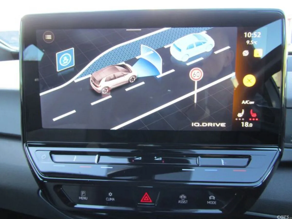 Volkswagen ID.3 Hatchback, Electric, 2021, Blue