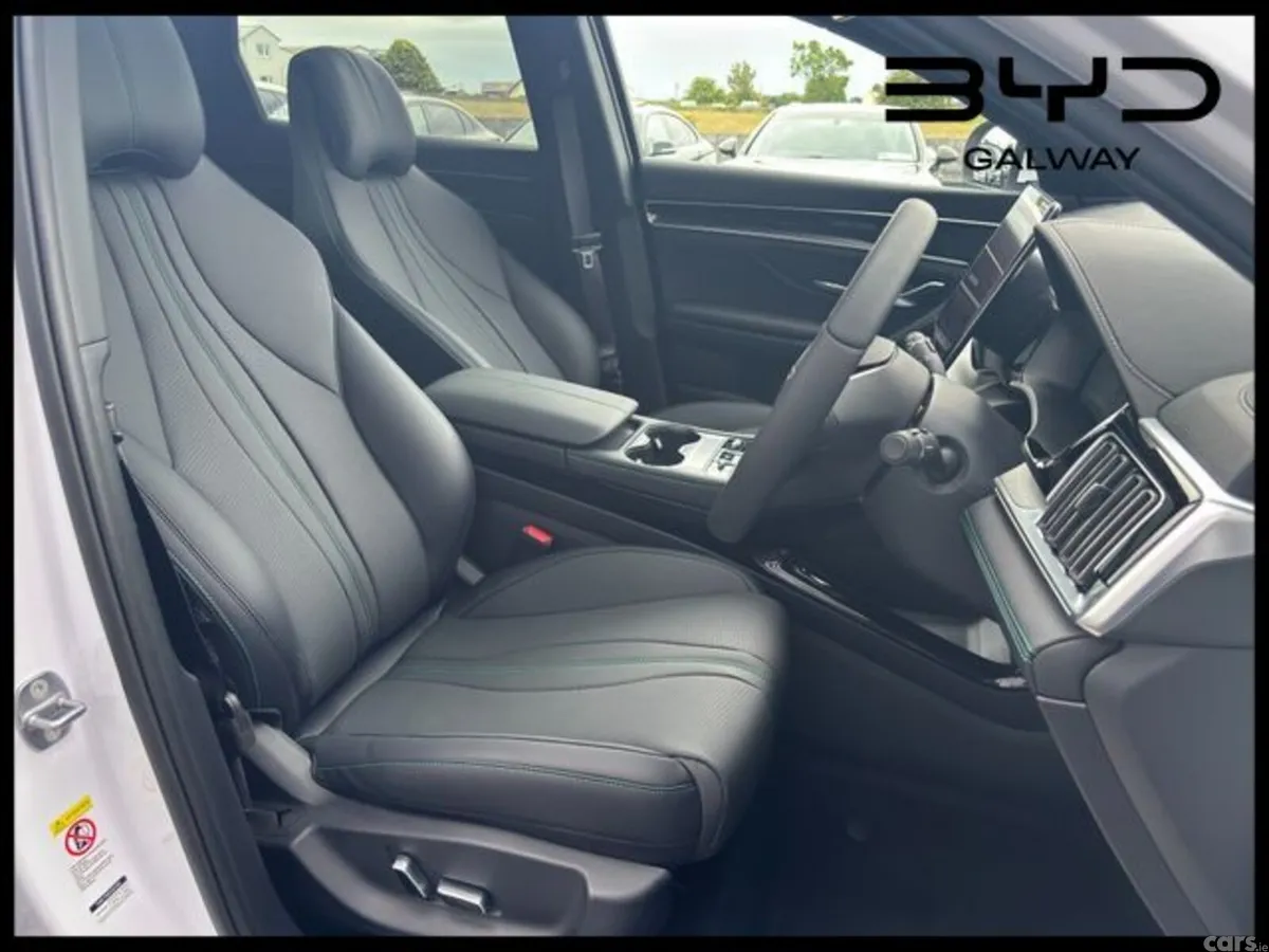 BYD SEAL U SUV, Petrol Plug-in Hybrid, 2026, White