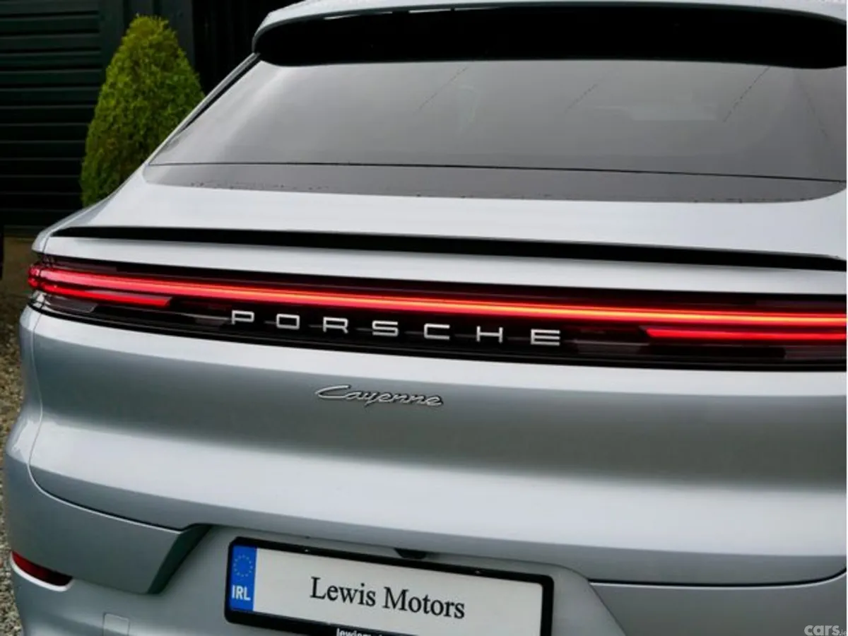 Porsche Cayenne SUV, Petrol Plug-in Hybrid, 2024, Grey