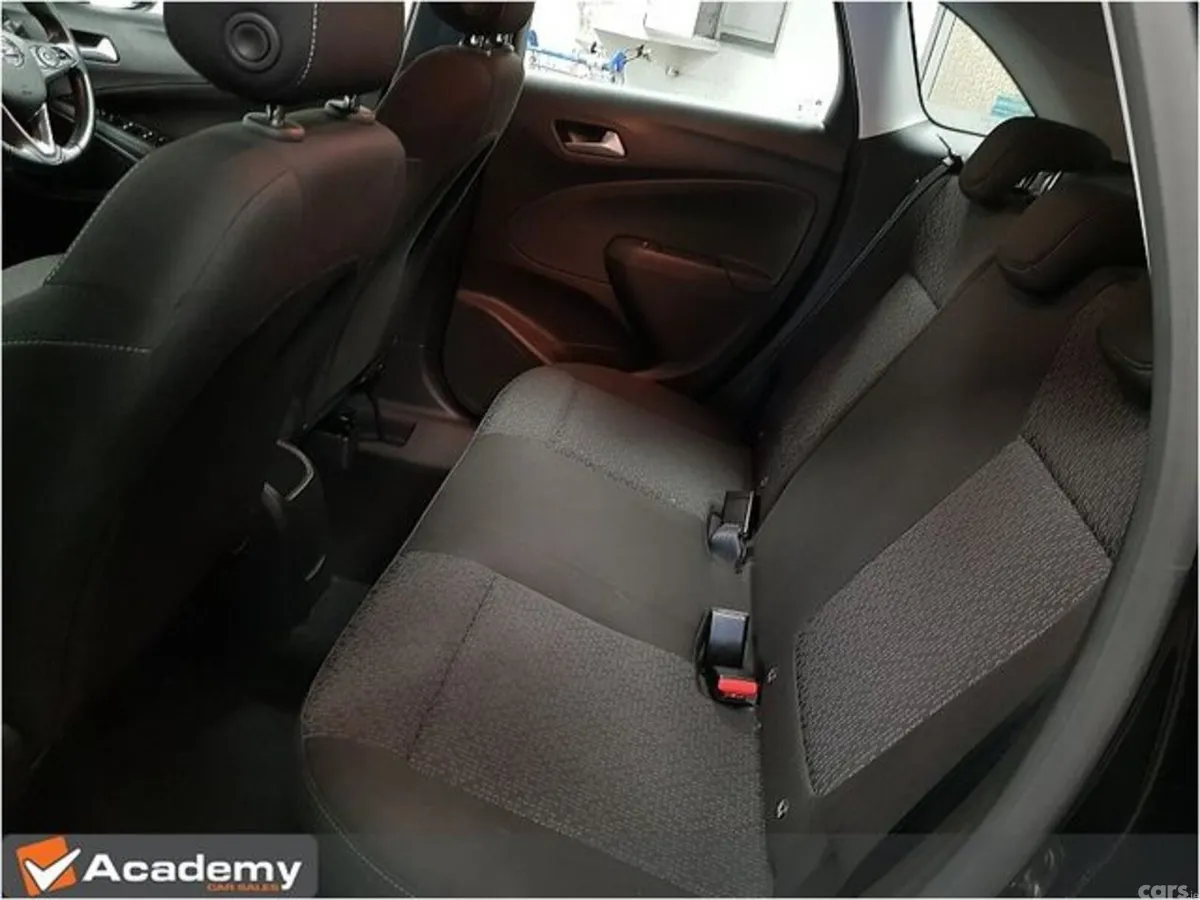Opel Crossland MPV, Diesel, 2022, Black
