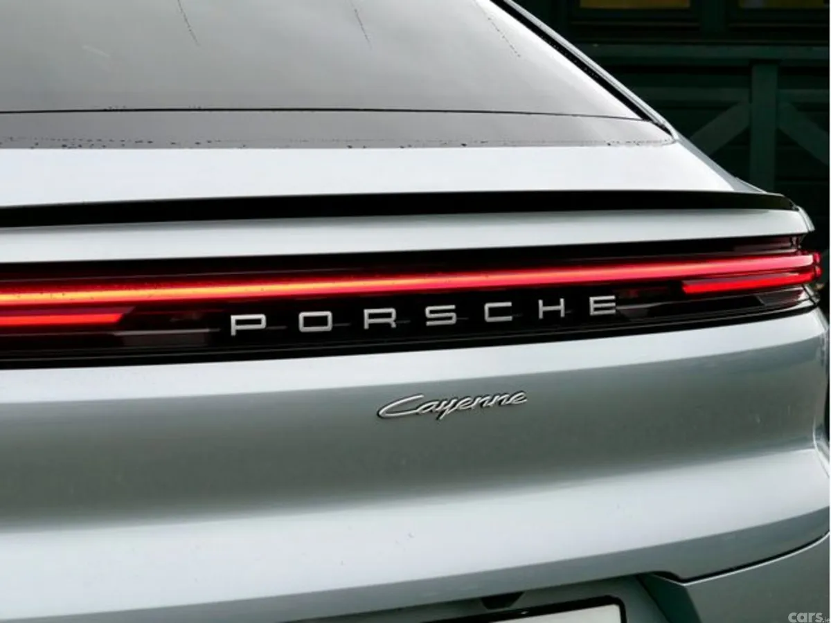 Porsche Cayenne SUV, Petrol Plug-in Hybrid, 2024, Grey