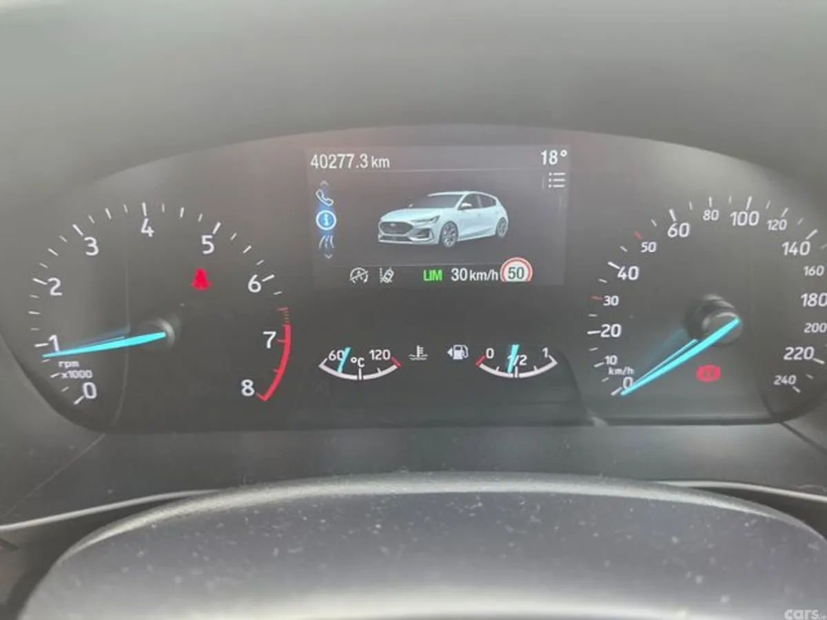 Ford Focus Hatchback, Petrol Hybrid, 2024, Blue